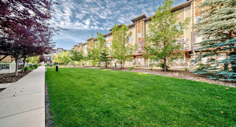 606 Skyview Point Place, Calgary, Alberta T3N0L7, 2 Bedroom Bedrooms, 0 ,3 BathroomBathrooms,Residential,For Sale,Skyview Point,0,A2317355
