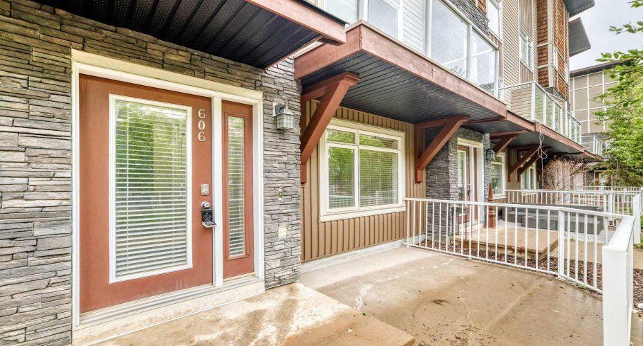 606 Skyview Point Place, Calgary, Alberta T3N0L7, 2 Bedroom Bedrooms, 0 ,3 BathroomBathrooms,Residential,For Sale,Skyview Point,0,A2317355