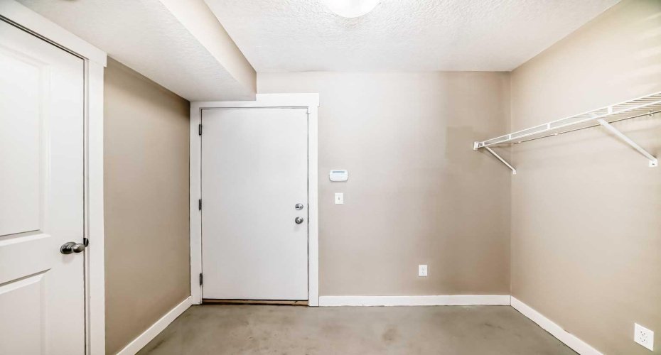 Mudroom/Garage Entry