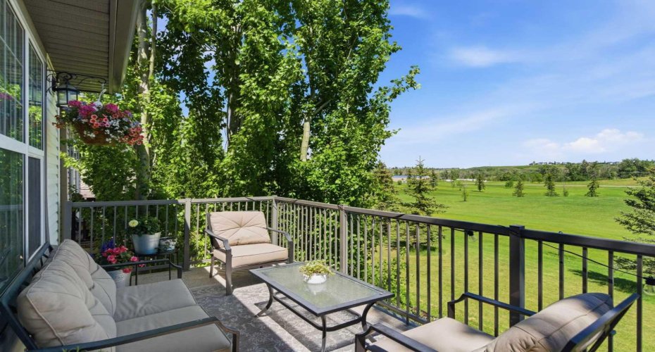 147 Chaparral Valley Way, Calgary, Alberta T2X 0W1, 3 Bedroom Bedrooms, 0 ,4 BathroomBathrooms,Residential,For Sale,Chaparral Valley,0,A2317385