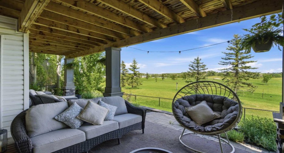 147 Chaparral Valley Way, Calgary, Alberta T2X 0W1, 3 Bedroom Bedrooms, 0 ,4 BathroomBathrooms,Residential,For Sale,Chaparral Valley,0,A2317385