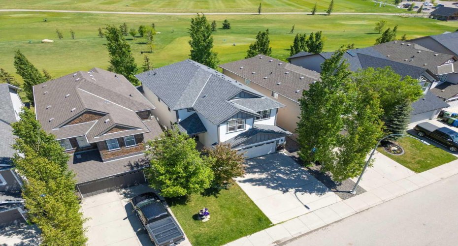 147 Chaparral Valley Way, Calgary, Alberta T2X 0W1, 3 Bedroom Bedrooms, 0 ,4 BathroomBathrooms,Residential,For Sale,Chaparral Valley,0,A2317385