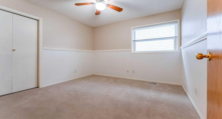 125 Bridlewood Court, Calgary, Alberta T2Y 3Z1, 3 Bedroom Bedrooms, 0 ,4 BathroomBathrooms,Residential,For Sale,Bridlewood,0,A2317992
