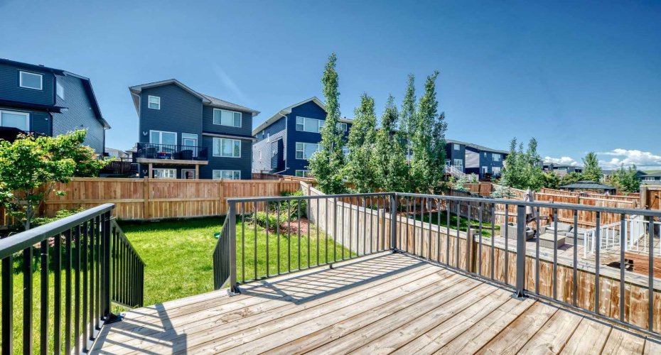 110 Crestbrook Way, Calgary, Alberta T3B 6H1, 3 Bedroom Bedrooms, 0 ,3 BathroomBathrooms,Residential,For Sale,Crestbrook,0,A2319012