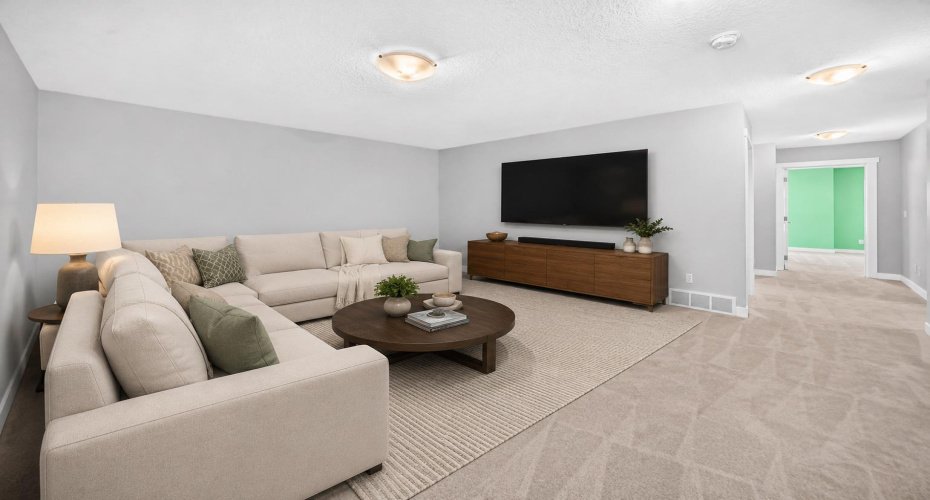 110 Crestbrook Way, Calgary, Alberta T3B 6H1, 3 Bedroom Bedrooms, 0 ,3 BathroomBathrooms,Residential,For Sale,Crestbrook,0,A2319012