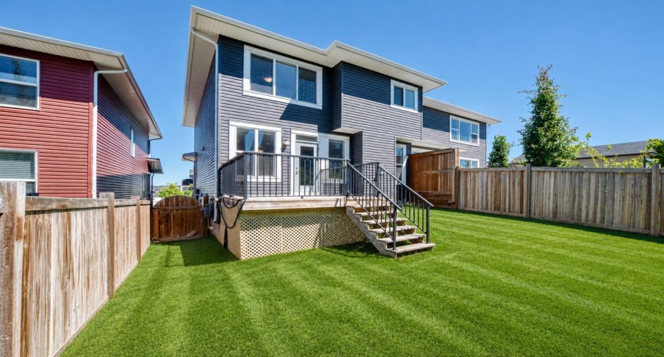 110 Crestbrook Way, Calgary, Alberta T3B 6H1, 3 Bedroom Bedrooms, 0 ,3 BathroomBathrooms,Residential,For Sale,Crestbrook,0,A2319012