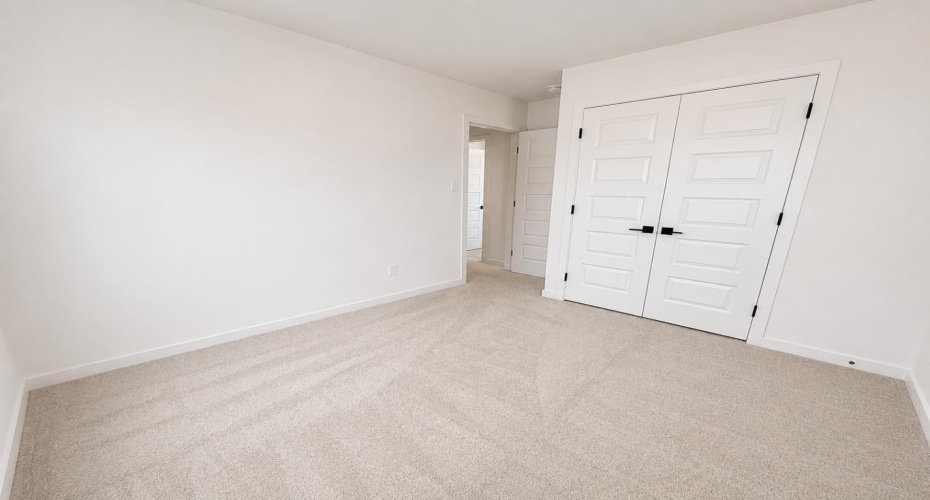 Right Bedroom