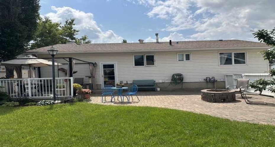 134 Wiltshire Boulevard, Red Deer, Alberta T4N 6B6, 4 Bedroom Bedrooms, 0 ,3 BathroomBathrooms,Residential,For Sale,Wiltshire,0,A2320410