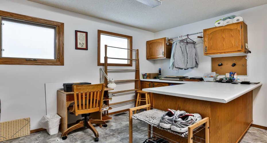 2265 27 Avenue, Lethbridge, Alberta T1K 6K5, 4 Bedroom Bedrooms, 0 ,4 BathroomBathrooms,Residential,For Sale,27,0,A2321648
