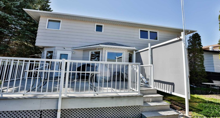 2265 27 Avenue, Lethbridge, Alberta T1K 6K5, 4 Bedroom Bedrooms, 0 ,4 BathroomBathrooms,Residential,For Sale,27,0,A2321648