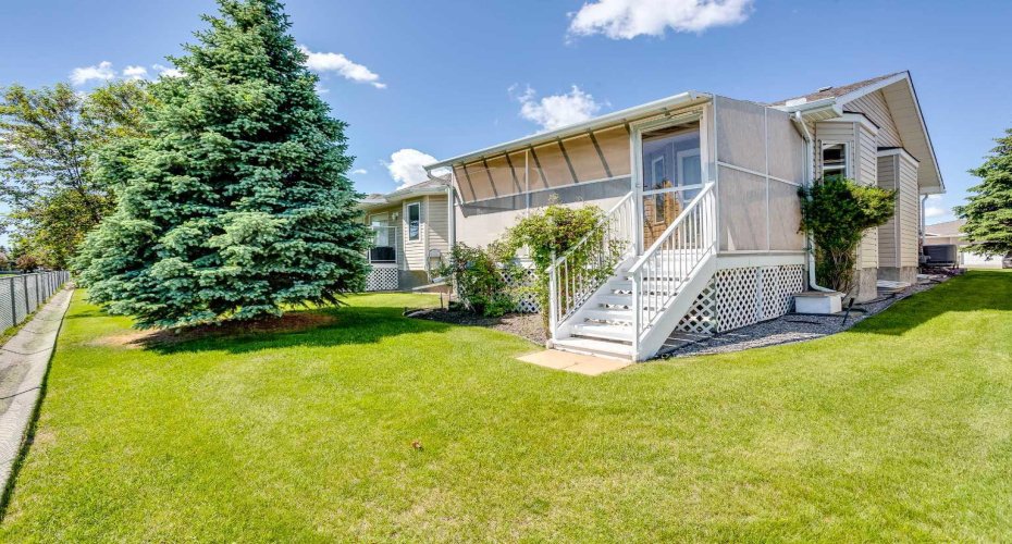 612 Riverside Boulevard, High River, Alberta t1v 2c1, 3 Bedroom Bedrooms, 0 ,3 BathroomBathrooms,Residential,For Sale,Riverside,0,A2323375