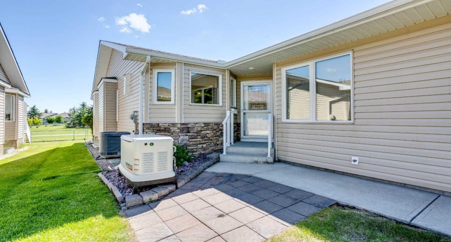 612 Riverside Boulevard, High River, Alberta t1v 2c1, 3 Bedroom Bedrooms, 0 ,3 BathroomBathrooms,Residential,For Sale,Riverside,0,A2323375