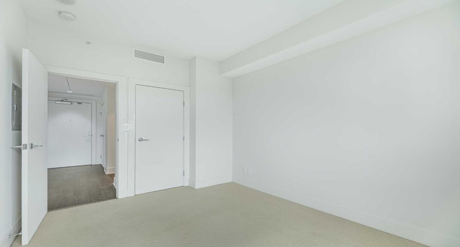 38 9 Street, Calgary, Alberta T2E7X9, 2 Bedroom Bedrooms, 0 ,2 BathroomBathrooms,Residential,For Sale,9,0,A2323396