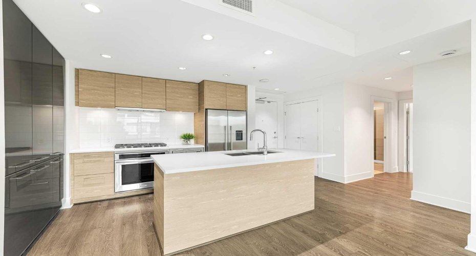38 9 Street, Calgary, Alberta T2E7X9, 2 Bedroom Bedrooms, 0 ,2 BathroomBathrooms,Residential,For Sale,9,0,A2323396