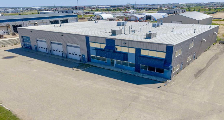 10211 88 Avenue, Clairmont, Alberta T8X 5G8, 0 , 0 ,0,Commercial,For Lease,88,0,A2323588