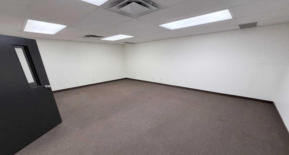 10211 88 Avenue, Clairmont, Alberta T8X 5G8, 0 , 0 ,0,Commercial,For Lease,88,0,A2323588