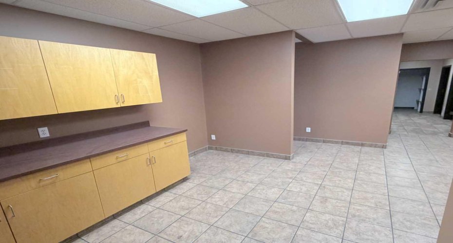 10211 88 Avenue, Clairmont, Alberta T8X 5G8, 0 , 0 ,0,Commercial,For Lease,88,0,A2323588