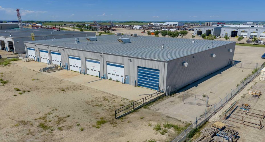 10211 88 Avenue, Clairmont, Alberta T8X 5G8, 0 , 0 ,0,Commercial,For Lease,88,0,A2323588