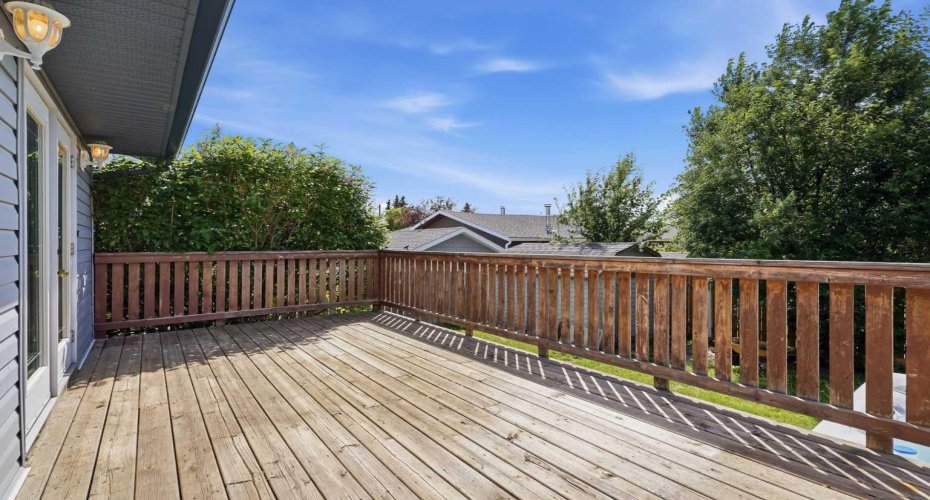 5408 52A Street, Eckville, Alberta T0M 0X0, 3 Bedroom Bedrooms, 0 ,2 BathroomBathrooms,Residential,For Sale,52A,0,A2323838