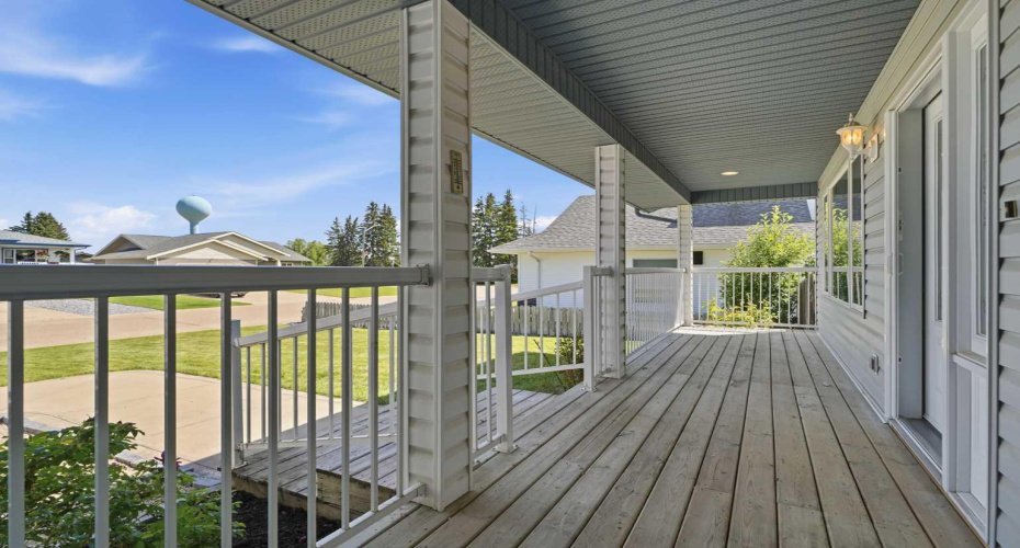 5408 52A Street, Eckville, Alberta T0M 0X0, 3 Bedroom Bedrooms, 0 ,2 BathroomBathrooms,Residential,For Sale,52A,0,A2323838