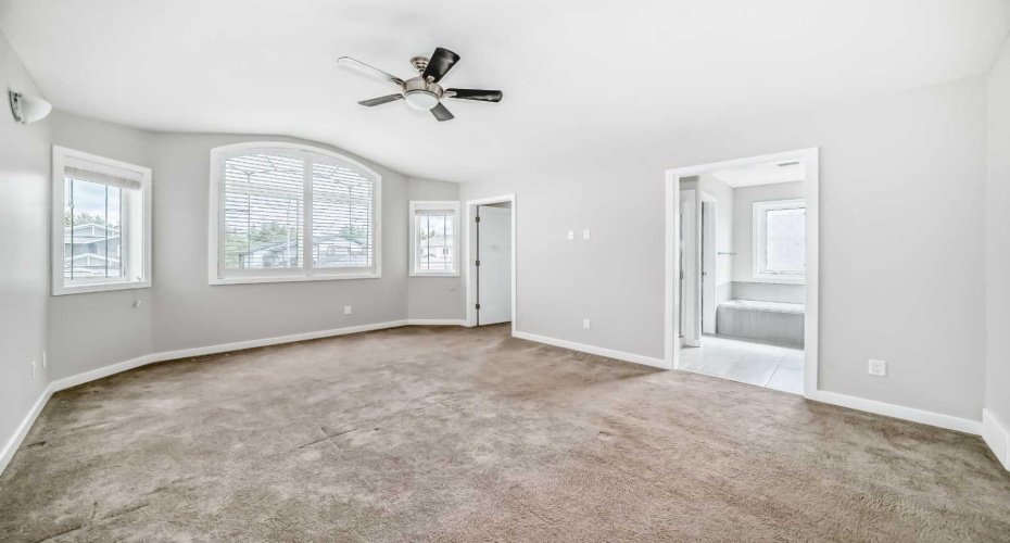 110 Cedar Square, Blackfalds, Alberta T4M0B4, 3 Bedroom Bedrooms, 0 ,2 BathroomBathrooms,Residential,For Sale,Cedar,0,A2323921