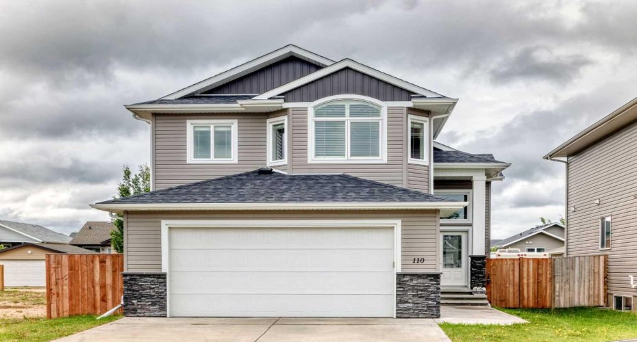 110 Cedar Square, Blackfalds, Alberta T4M0B4, 3 Bedroom Bedrooms, 0 ,2 BathroomBathrooms,Residential,For Sale,Cedar,0,A2323921