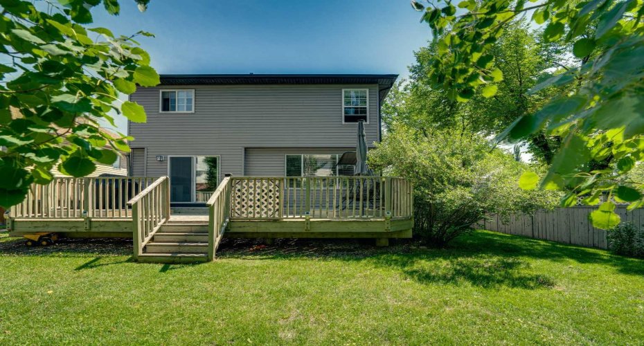 480 Douglas Glen Point, Calgary, Alberta T2Z 3G4, 4 Bedroom Bedrooms, 0 ,4 BathroomBathrooms,Residential,For Sale,Douglas Glen,0,A2323930