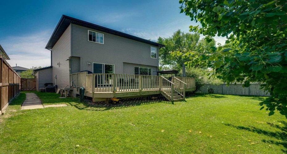 480 Douglas Glen Point, Calgary, Alberta T2Z 3G4, 4 Bedroom Bedrooms, 0 ,4 BathroomBathrooms,Residential,For Sale,Douglas Glen,0,A2323930