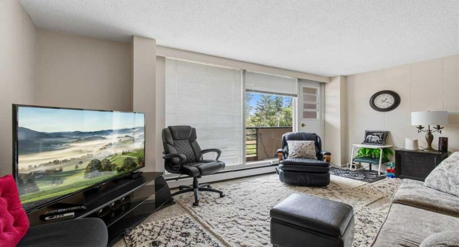 4700 55 Street, Red Deer, Alberta T4N 2H8, 1 Bedroom Bedrooms, 0 ,1 BathroomBathrooms,Residential,For Sale,55,0,A2324139