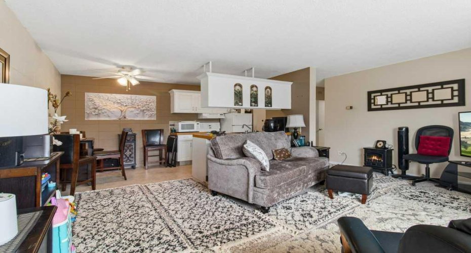 4700 55 Street, Red Deer, Alberta T4N 2H8, 1 Bedroom Bedrooms, 0 ,1 BathroomBathrooms,Residential,For Sale,55,0,A2324139