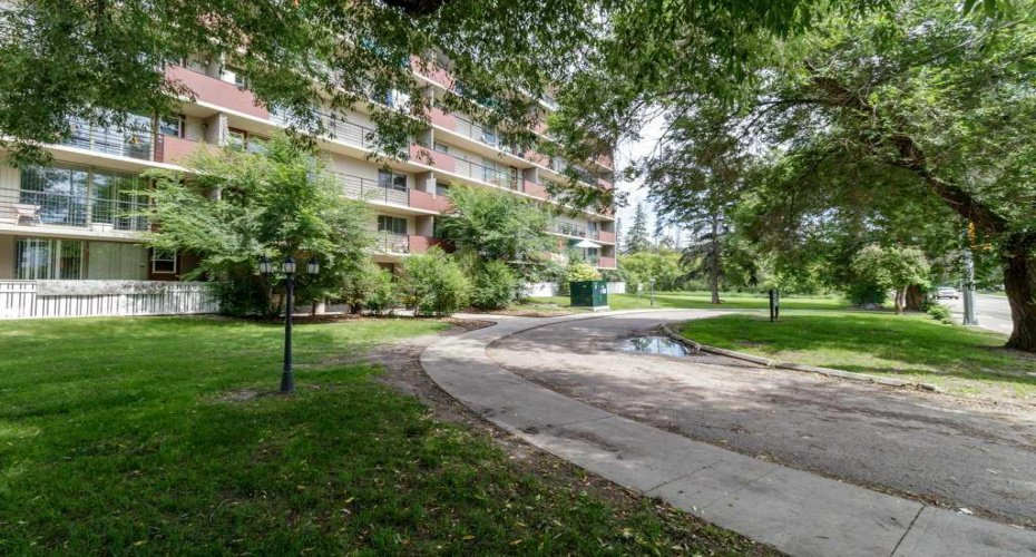 4700 55 Street, Red Deer, Alberta T4N 2H8, 1 Bedroom Bedrooms, 0 ,1 BathroomBathrooms,Residential,For Sale,55,0,A2324140