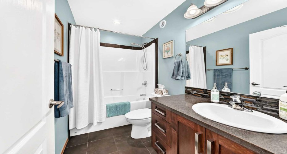 6368 58 Avenue, Innisfail, Alberta T4G 0A1, 4 Bedroom Bedrooms, 0 ,2 BathroomBathrooms,Residential,For Sale,58,0,A2324681