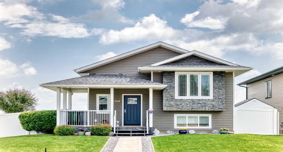 6368 58 Avenue, Innisfail, Alberta T4G 0A1, 4 Bedroom Bedrooms, 0 ,2 BathroomBathrooms,Residential,For Sale,58,0,A2324681