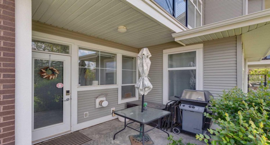 1010 Arbour Lake Road, Calgary, Alberta T3G 4Y8, 2 Bedroom Bedrooms, 0 ,2 BathroomBathrooms,Residential,For Sale,Arbour Lake,0,A2328226