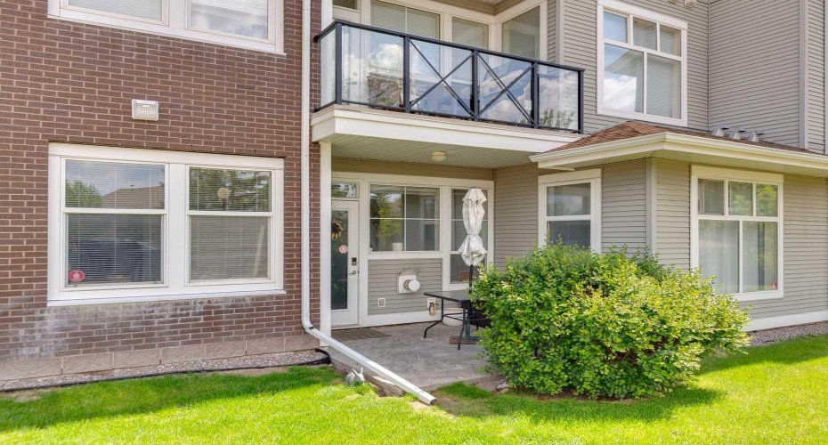 1010 Arbour Lake Road, Calgary, Alberta T3G 4Y8, 2 Bedroom Bedrooms, 0 ,2 BathroomBathrooms,Residential,For Sale,Arbour Lake,0,A2328226