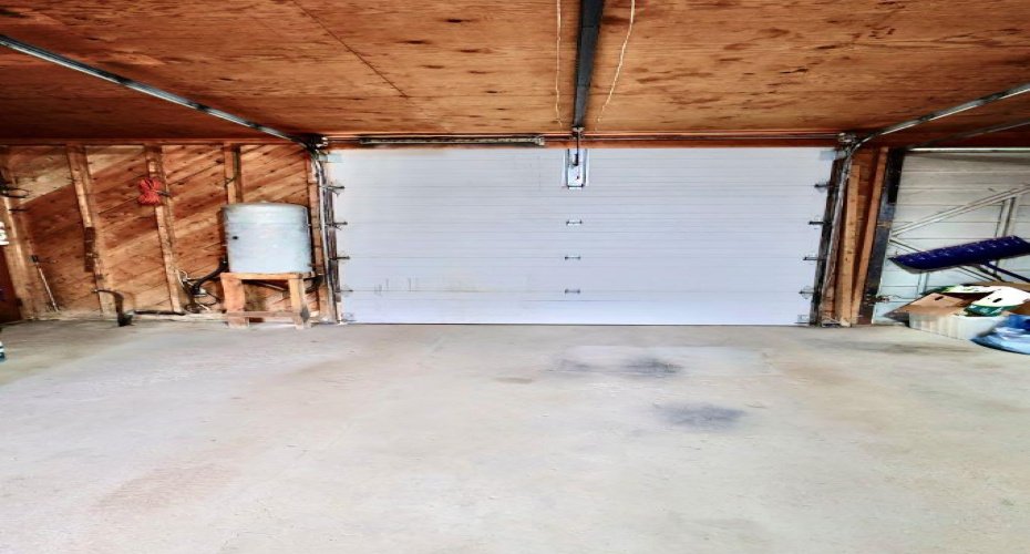 422 3 Avenue, Oyen, Alberta T0J2J0, 4 Bedroom Bedrooms, 0 ,2 BathroomBathrooms,Residential,For Sale,3,0,A2328227