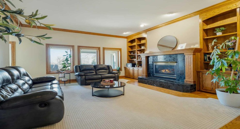 90013 212, Rural Lethbridge County, Alberta T1J 5N9, 5 Bedroom Bedrooms, 0 ,3 BathroomBathrooms,Residential,For Sale,212,0,A2328229