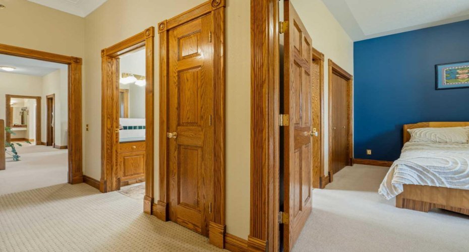 90013 212, Rural Lethbridge County, Alberta T1J 5N9, 5 Bedroom Bedrooms, 0 ,3 BathroomBathrooms,Residential,For Sale,212,0,A2328229