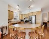 66 Royal Manor, Calgary, Alberta T3G 5T6, 3 Bedroom Bedrooms, 0 ,3 BathroomBathrooms,Residential,For Sale,Royal,0,A2328230