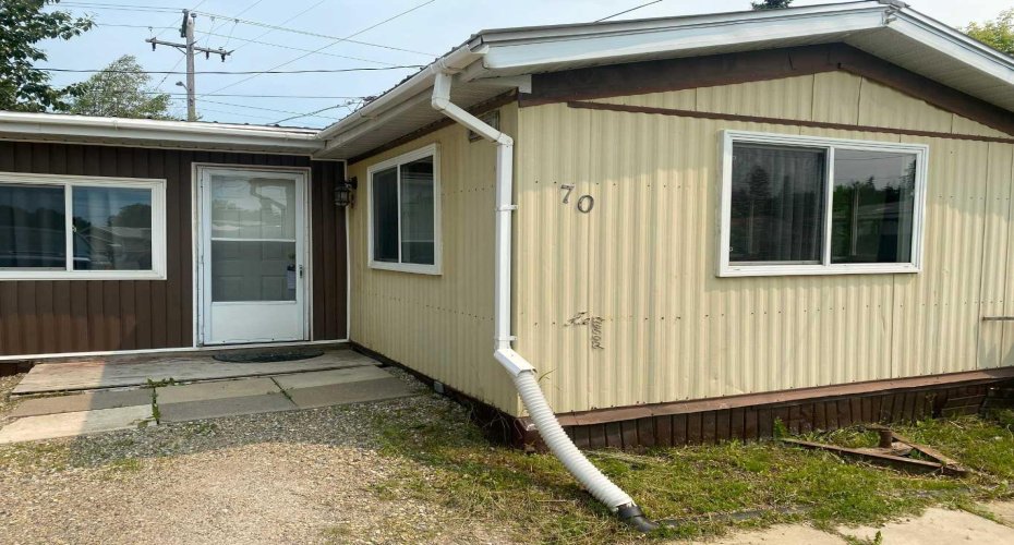 810 56 Street, Edson, Alberta T7E 1P4, 3 Bedroom Bedrooms, 0 ,1 BathroomBathrooms,Mobile,For Sale,56 Street,0,A2328231