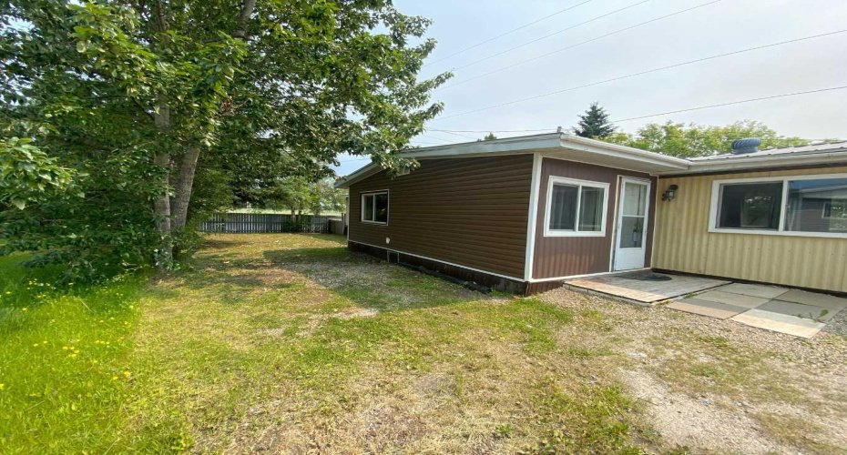 810 56 Street, Edson, Alberta T7E 1P4, 3 Bedroom Bedrooms, 0 ,1 BathroomBathrooms,Mobile,For Sale,56 Street,0,A2328231