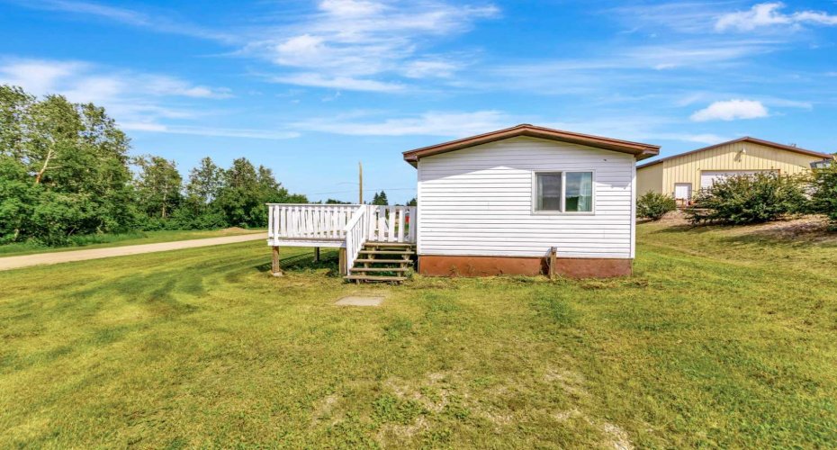 301 8 Avenue, Paradise Hill, Saskatchewan S0M 2G0, 2 Bedroom Bedrooms, 0 ,2 BathroomBathrooms,Residential,For Sale,8,0,A2328239