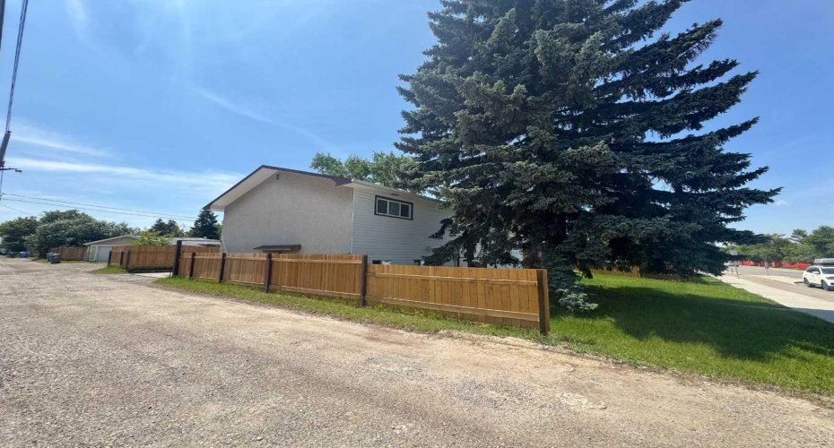 3429 19 Avenue, Calgary, Alberta t2b 0a6, 5 Bedroom Bedrooms, 0 ,3 BathroomBathrooms,Residential,For Sale,19,0,A2328241