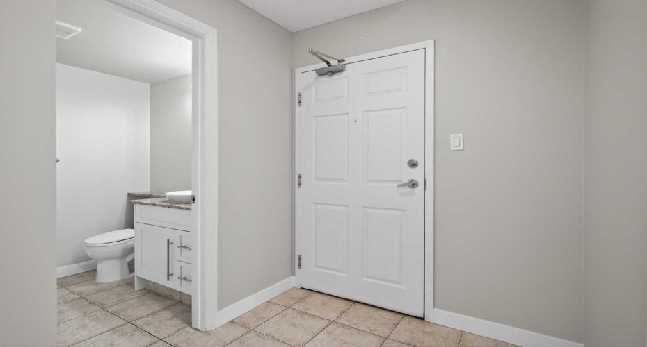 790 Kingsmere Crescent, Calgary, Alberta T2V 2H8, 1 Bedroom Bedrooms, 0 ,1 BathroomBathrooms,Residential,For Sale,Kingsmere,0,A2328249