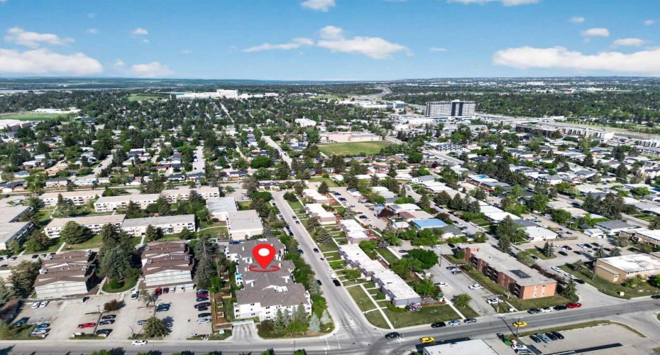 790 Kingsmere Crescent, Calgary, Alberta T2V 2H8, 1 Bedroom Bedrooms, 0 ,1 BathroomBathrooms,Residential,For Sale,Kingsmere,0,A2328249