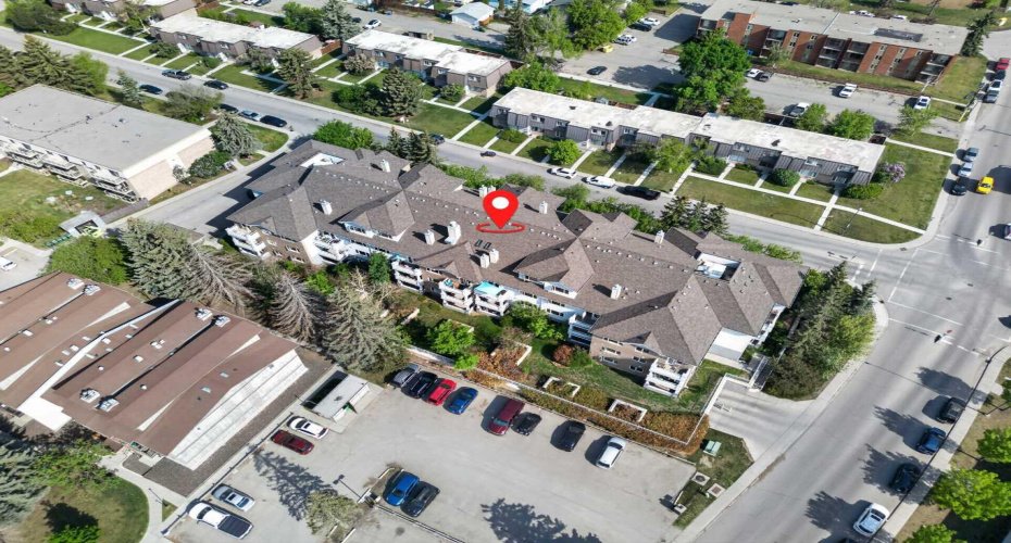 790 Kingsmere Crescent, Calgary, Alberta T2V 2H8, 1 Bedroom Bedrooms, 0 ,1 BathroomBathrooms,Residential,For Sale,Kingsmere,0,A2328249