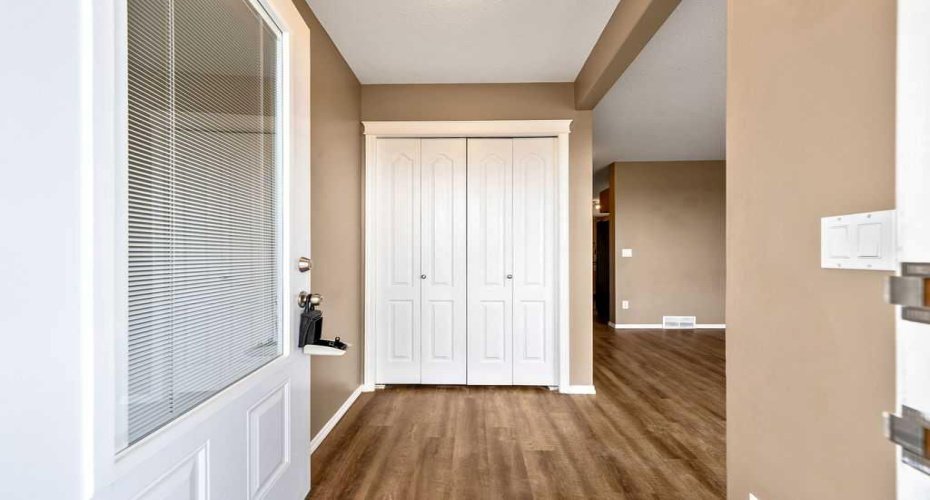 108 Sunrise Terrace, High River, Alberta T1V 0C2, 3 Bedroom Bedrooms, 0 ,2 BathroomBathrooms,Residential,For Sale,Sunrise,0,A2328251