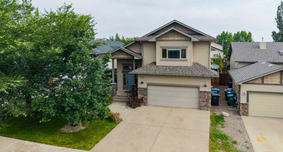 227 Rivermill Manor W, Lethbridge, Alberta T1K 8C5, 5 Bedroom Bedrooms, 0 ,3 BathroomBathrooms,Residential,For Sale,Rivermill Manor W,0,A2328254