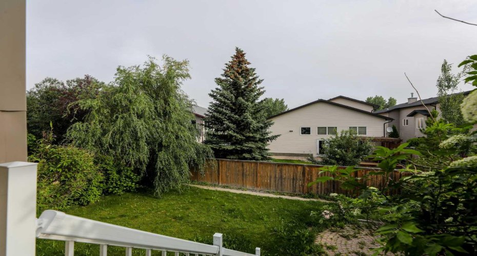 227 Rivermill Manor W, Lethbridge, Alberta T1K 8C5, 5 Bedroom Bedrooms, 0 ,3 BathroomBathrooms,Residential,For Sale,Rivermill Manor W,0,A2328254