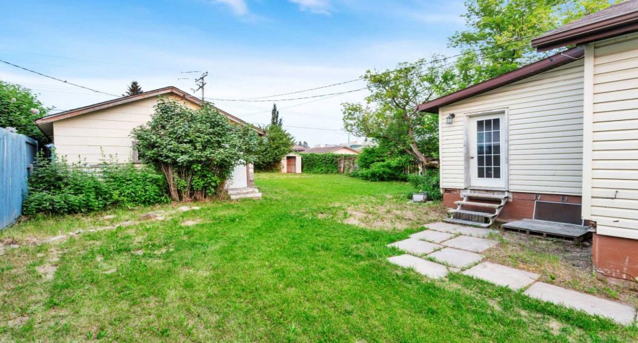 4715 48 Street, Rocky Mountain House, Alberta T4T 1C3, 2 Bedroom Bedrooms, 0 ,1 BathroomBathrooms,Residential,For Sale,48,0,A2328256